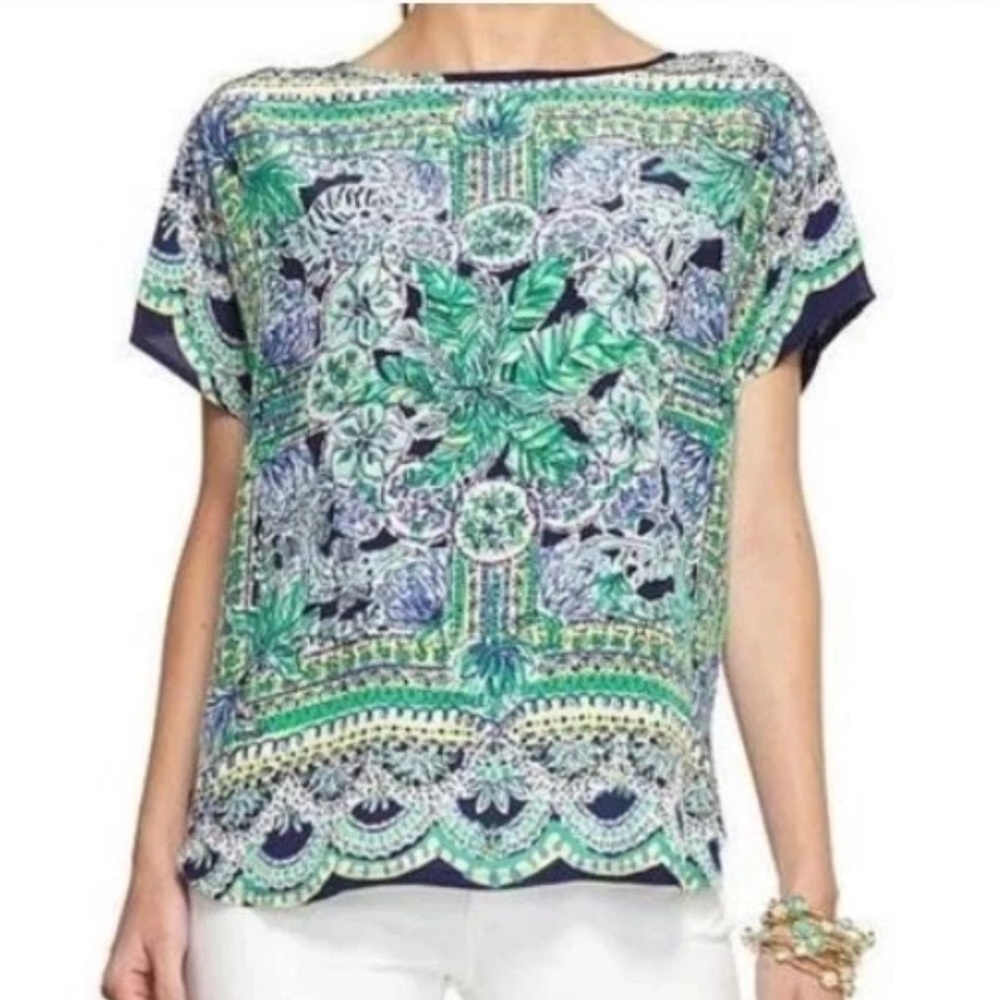 Lilly Pulitzer Marion Silk Top XS S Bright Navy Escape Animals - Picture 2 of 8